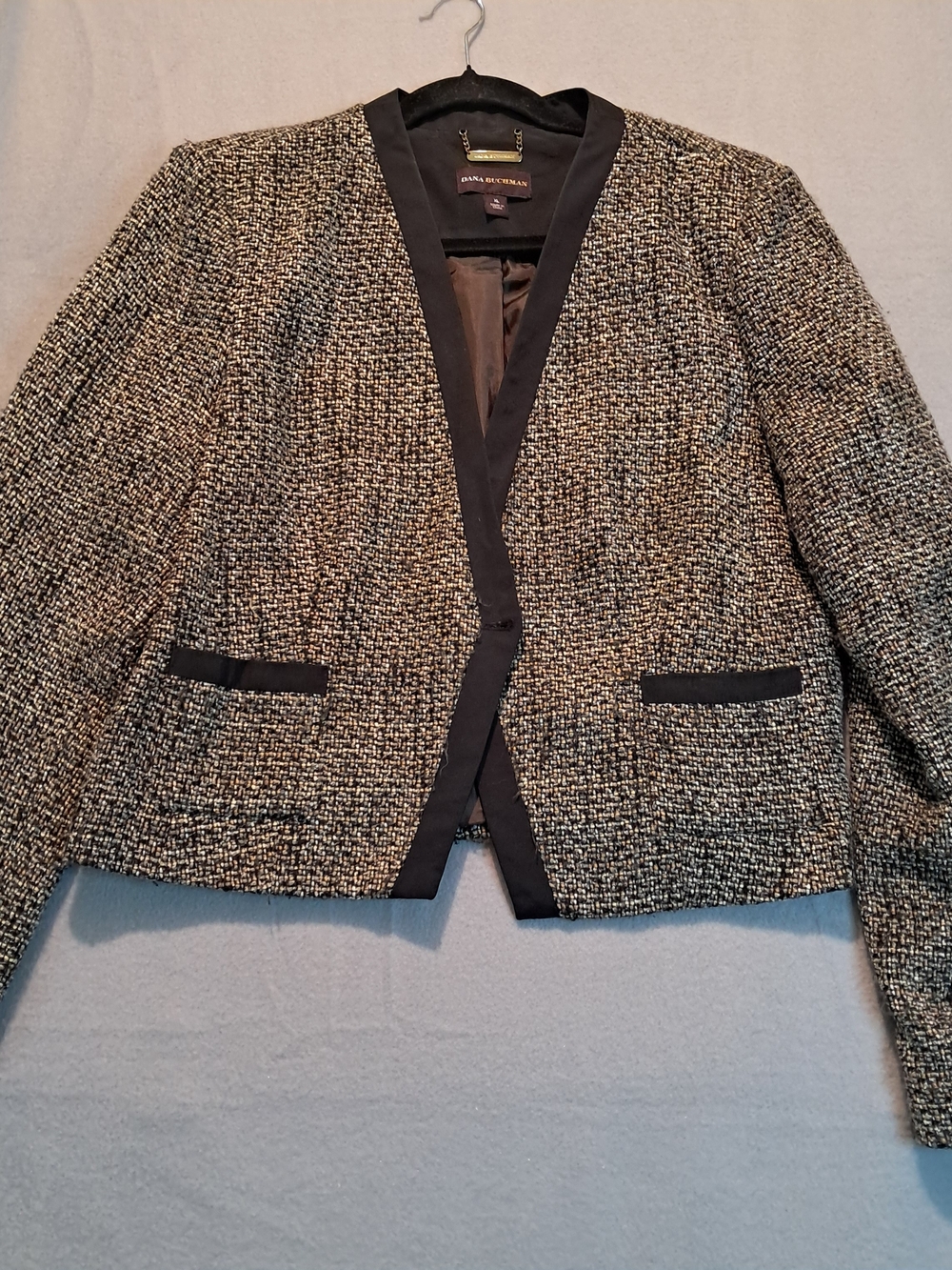 Dana Buchman Black and White Tweed Open Blazer with Black Trim